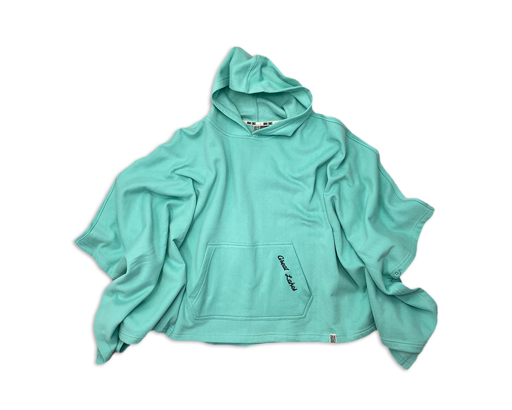 Womens Poncho- Oasis- Great Lakes Embroidery – Momentum Outfitters
